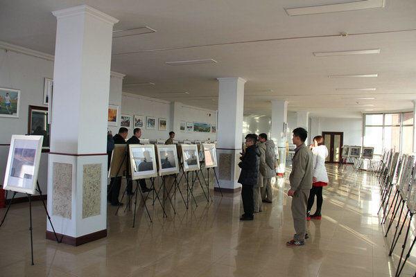《第九届黄河流域九省区“大河上下”艺术摄影作品展》在托县成功举办